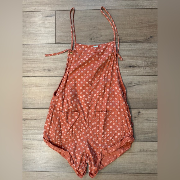 Billabong Wild Pursuit Overalls Women Small Orange Daisy Romper Boho Cottagecore - Picture 6 of 6